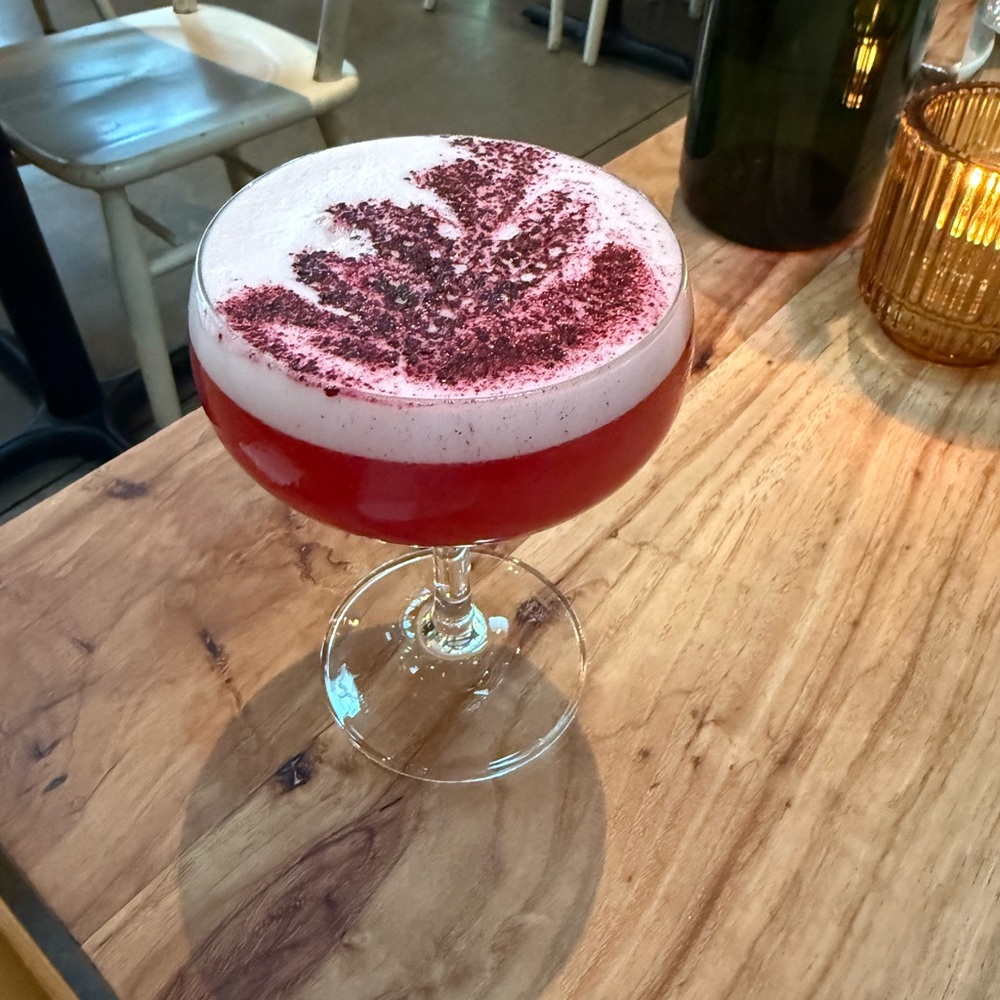 Meet your Posher, Sandy